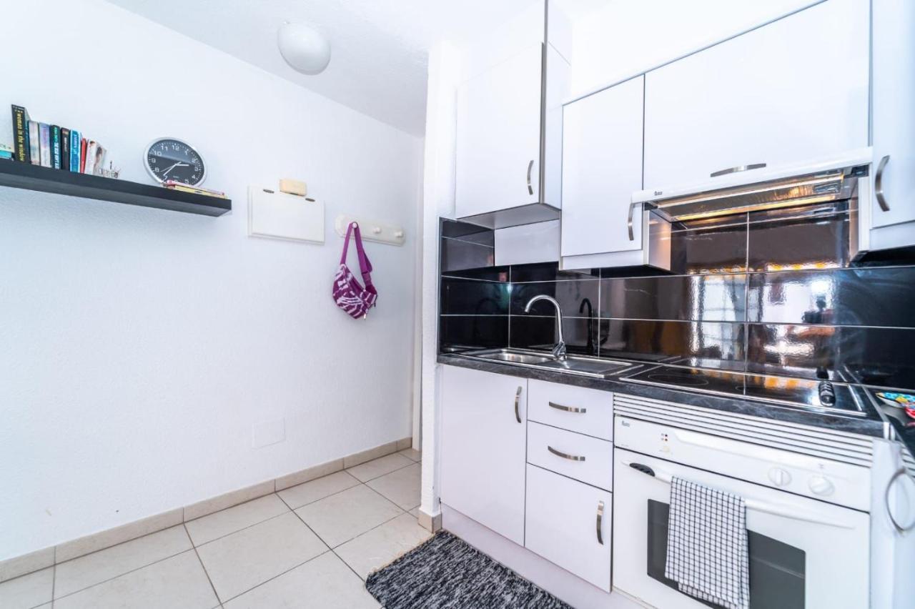 1013 Studio Garden City Playa Feñabe المظهر الخارجي الصورة